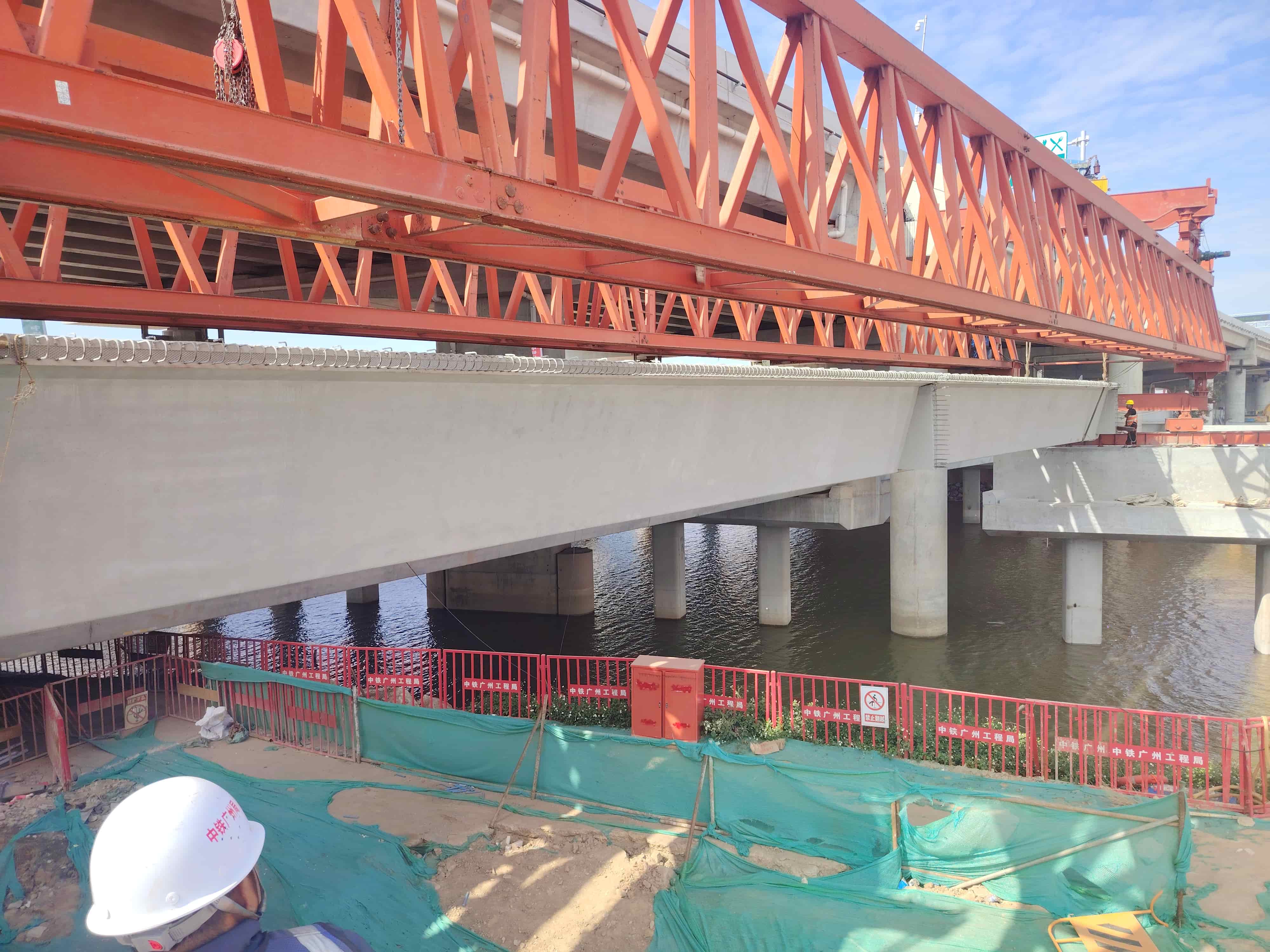 四川成都公路架桥机租赁公司 秋冬季节保养桥机