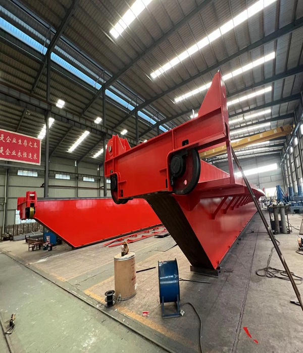 广东湛江桥式起重机厂家 激光防碰撞装置：智能避险的千里眼